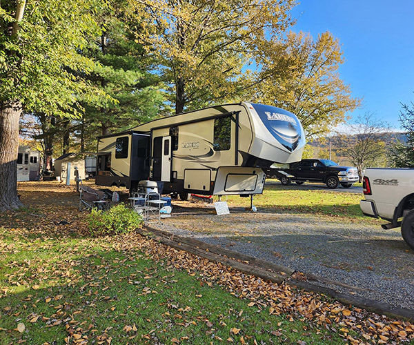 Chestnut Lake Campground - OUR CAMPGROUND